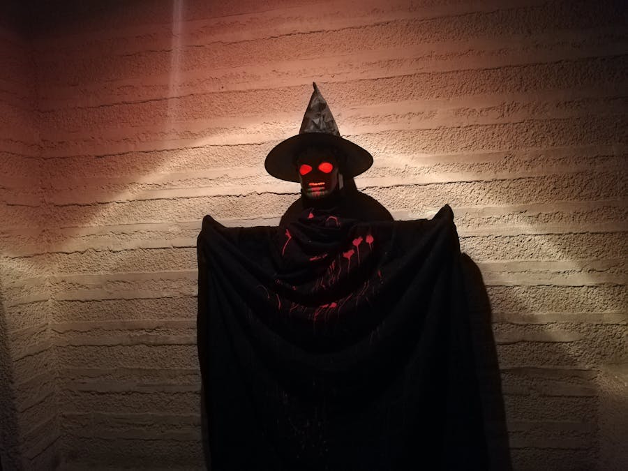 How To Build A Diy Animatronic Halloween Prop Using Arduino