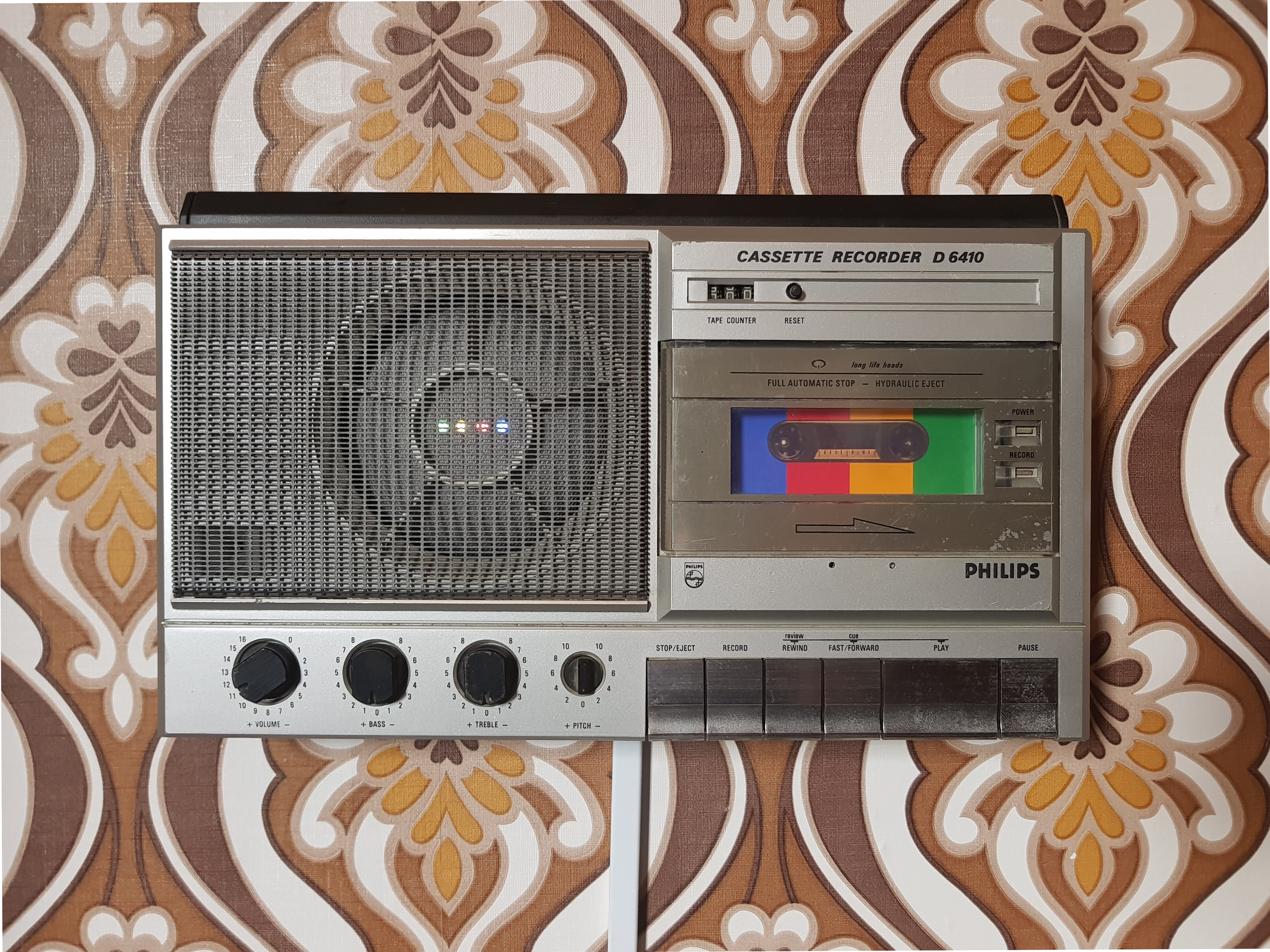 google home mini radio