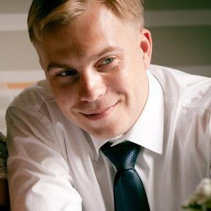 Леонид Петров