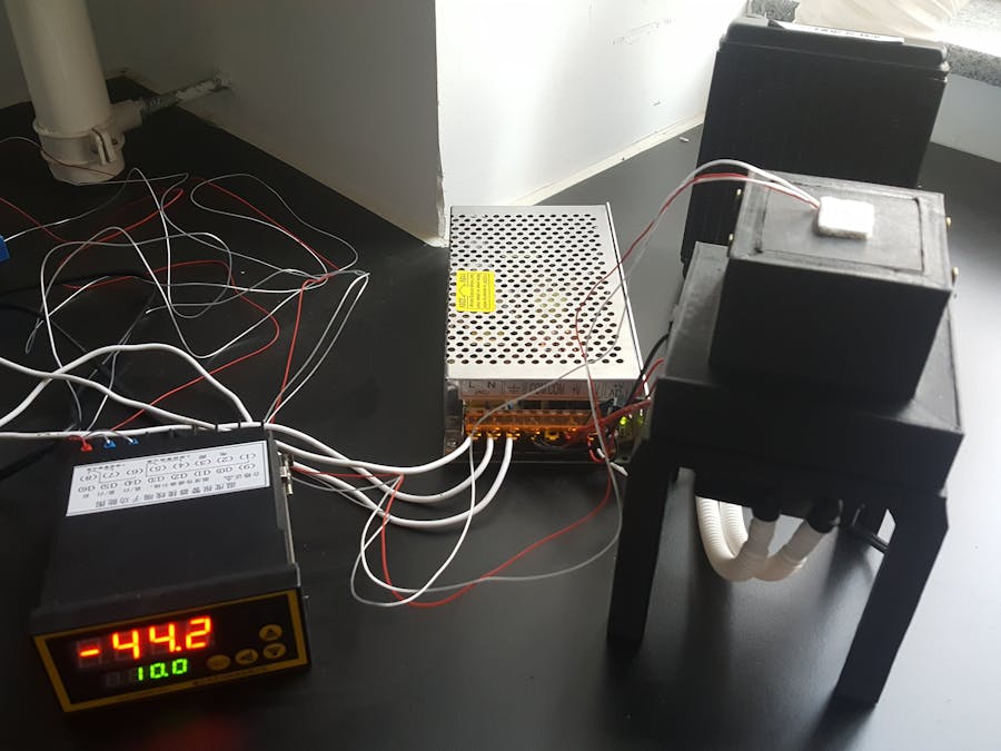 ultra-low refrigerator specified for specimen storage