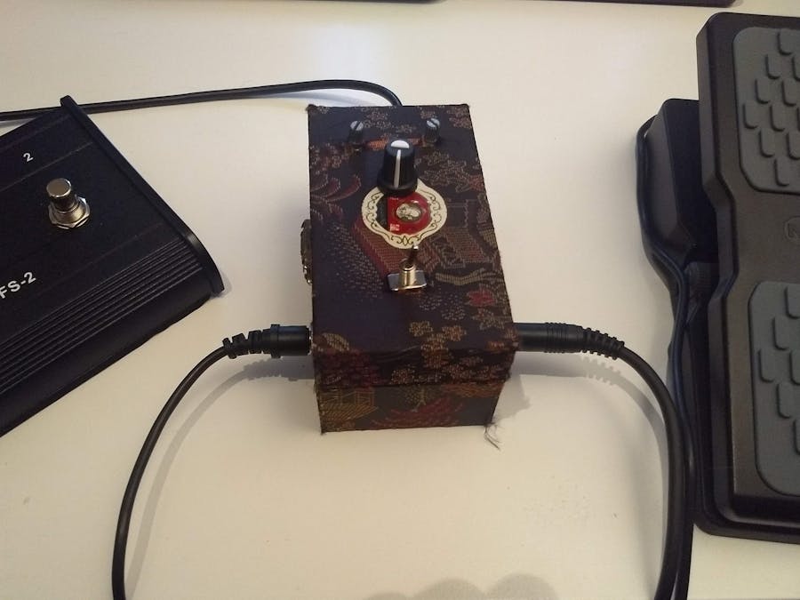 Turn an Arduino Uno into a MIDI Controller: Guitar Pedals - Arduino