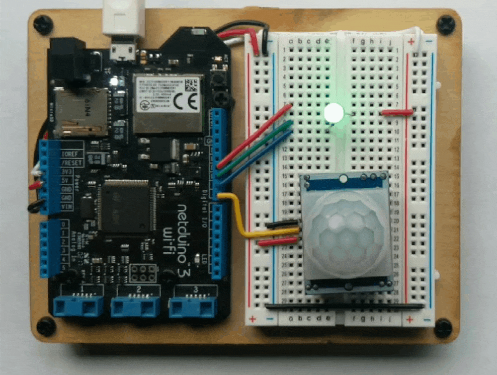 Make a Night Light Using a PIR sensor, RGB LED and Netduino