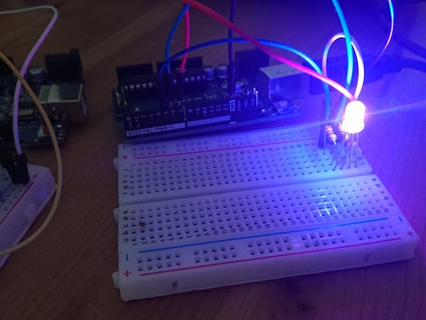 Rgb python. Arduino led controller. питон и ардуино. ir led питон. rgb led arduino code.