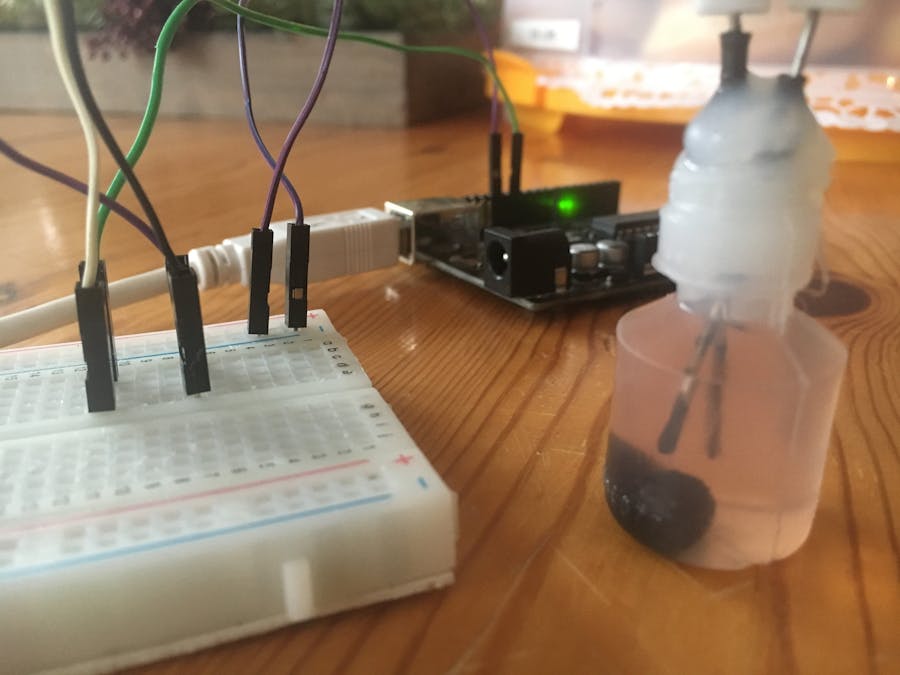 Homemade Tilt-Sensor with Electric Paint