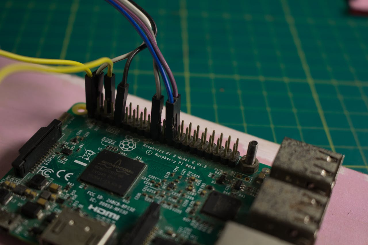 Bitcoin Tracker Using a Raspberry Pi - Hackster.io