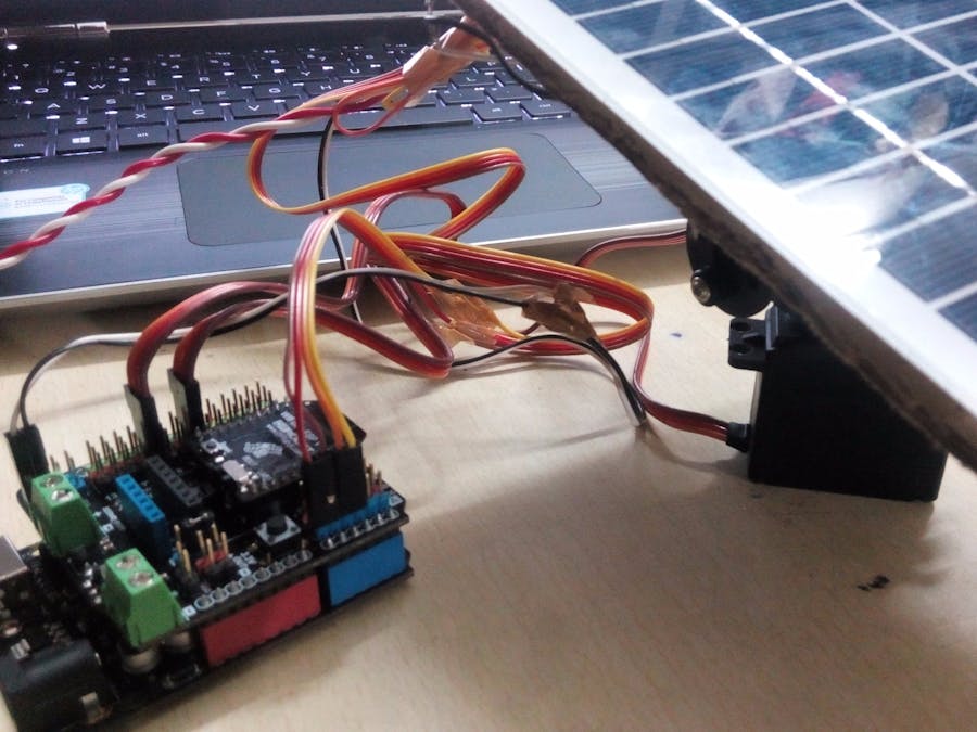 Sunflower - Arduino Solar Tracker
