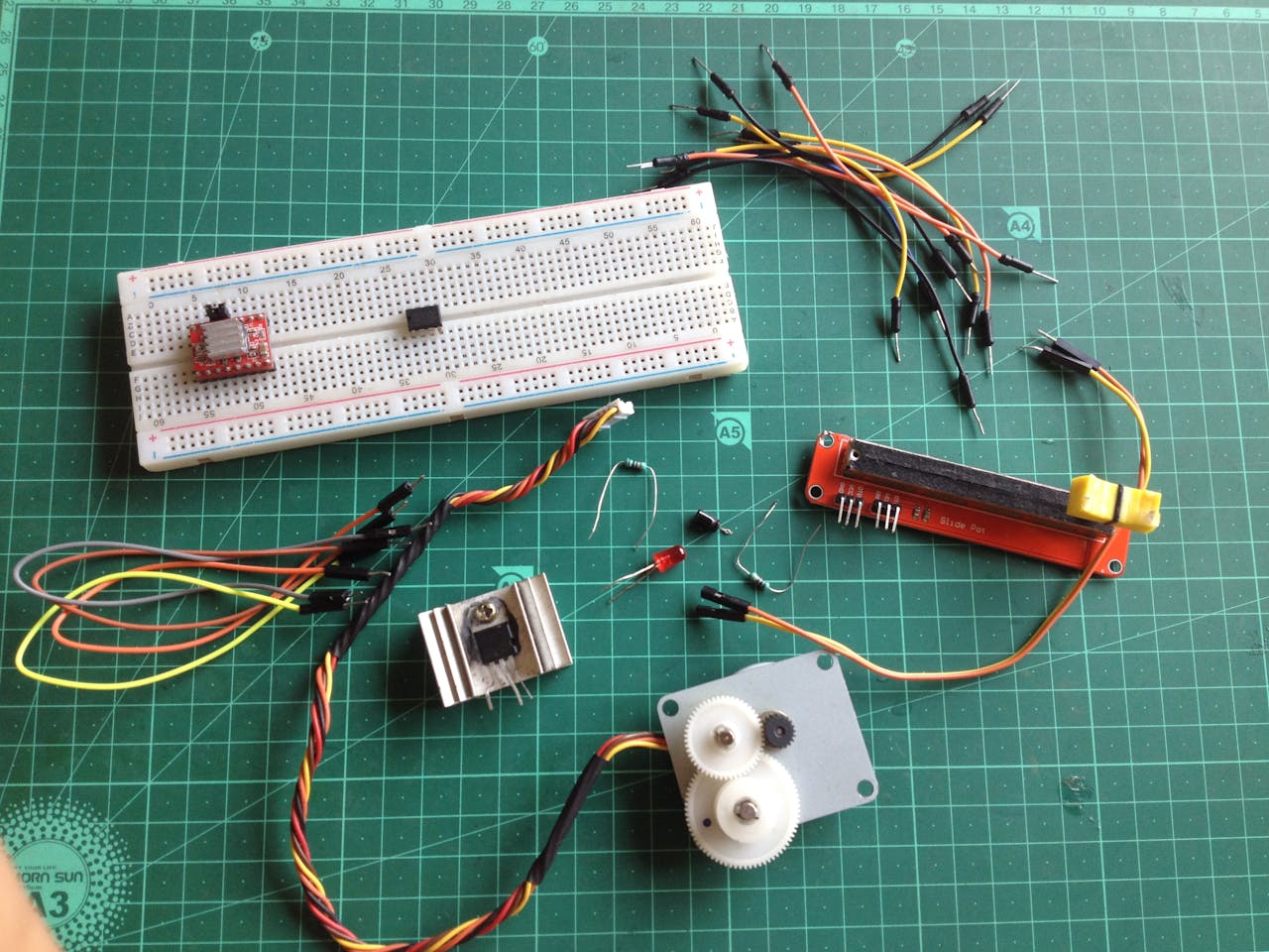 Stepper Motor Speed Control with an NE555 Timer - Hackster.io