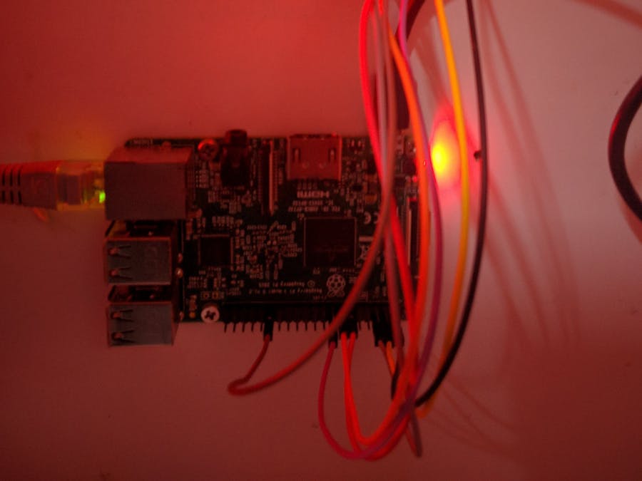 Home Automation with Raspberry Pi 3