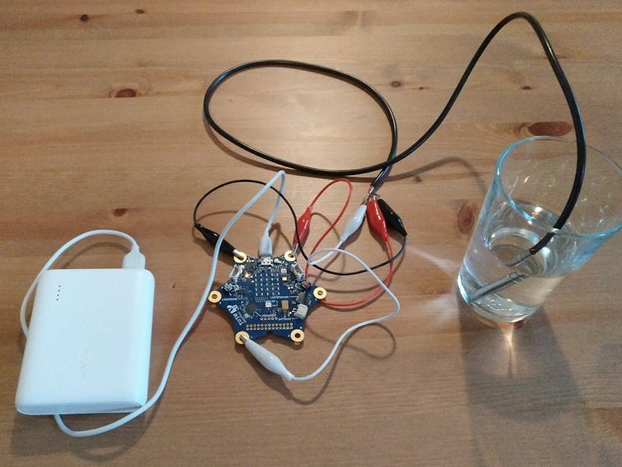 Calliope mini – Temperatur von Flüssigkeiten messen