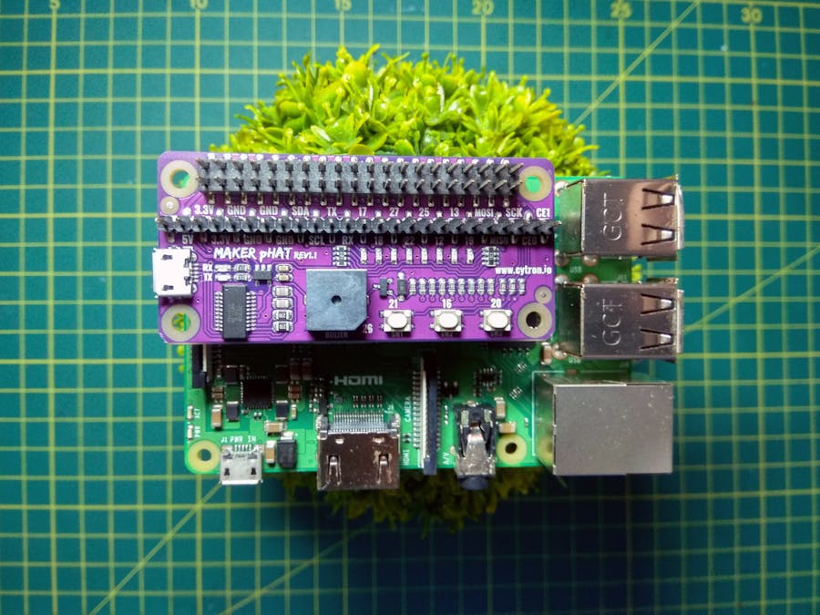 Maker pHat: Best Beginner Raspberry Pi GPIO Hat