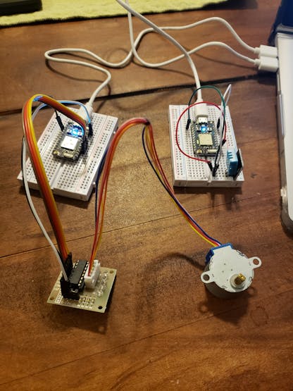 The parts of equipment with both photons that was meant to run this project