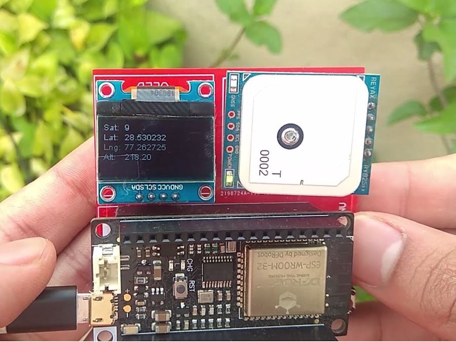 ESP32 GPS Tracker with an OLED Display