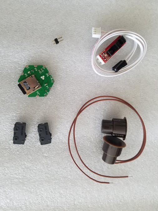 Compact Multi-Switch Data Logger