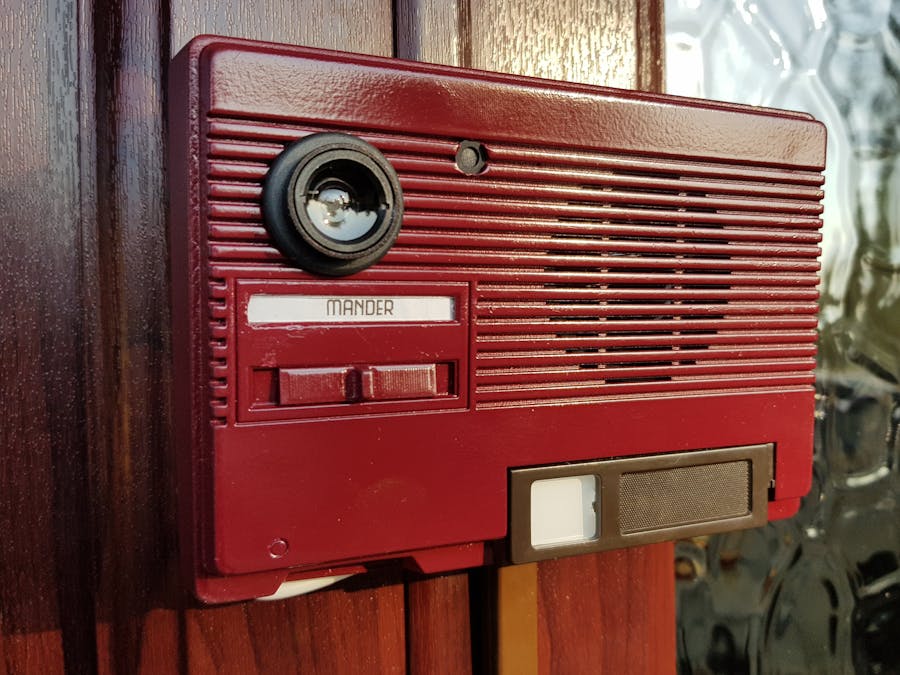 1986 PiNG Video Doorbell