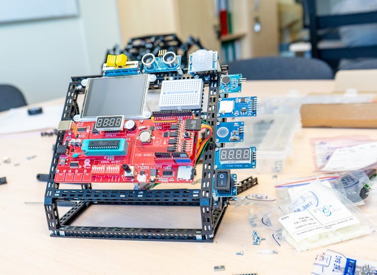 Biomaker Rich UNO R3 prototype chassis - example c/o Totem engineers