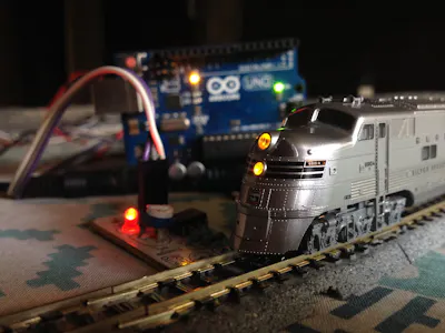 Automated Train Reverse Loop Using Arduino Simple Automated Model Railroad Loop with Yard Siding - Hackster.io