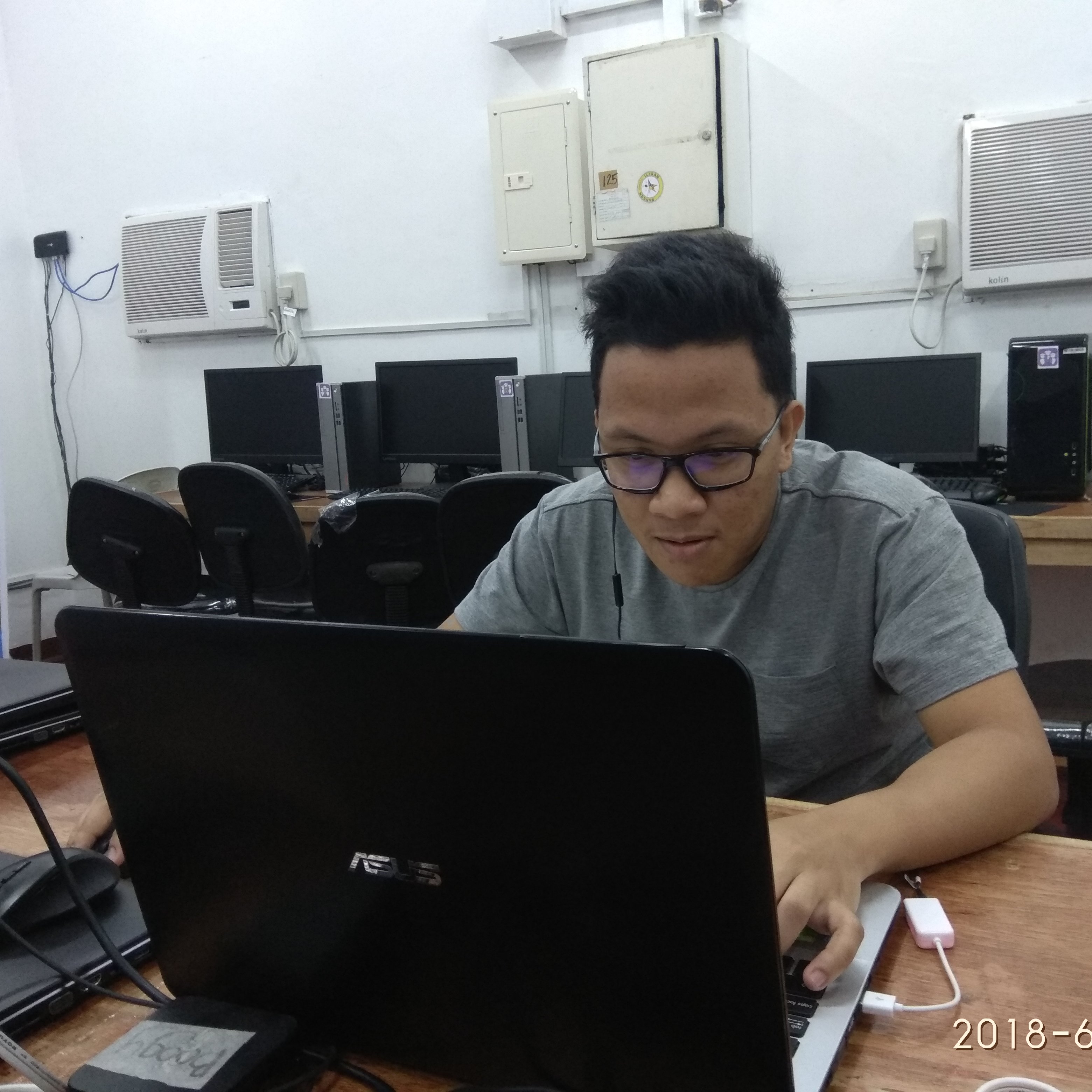 Mark Angelo Nambatac