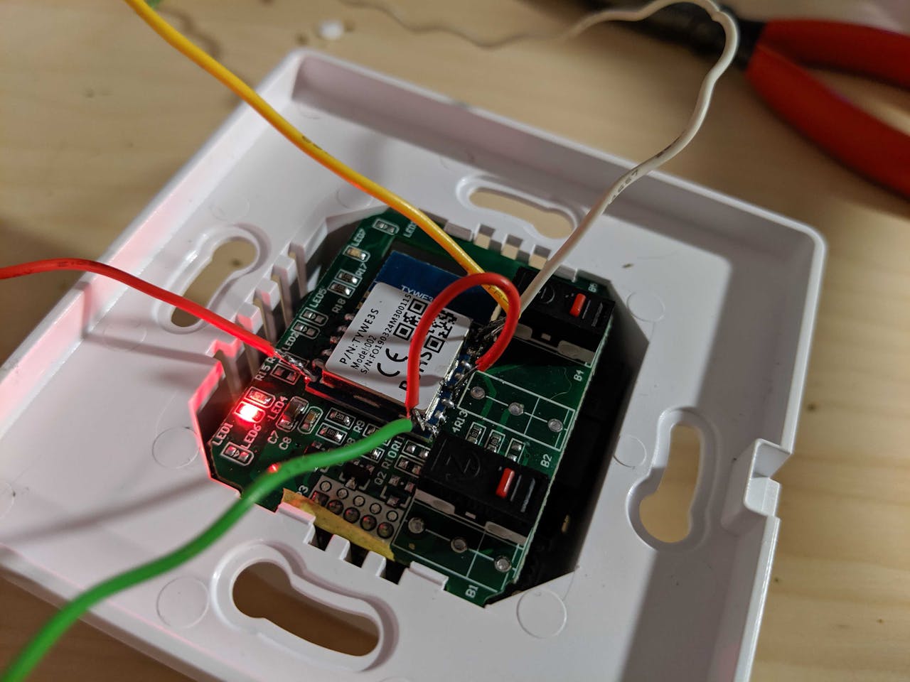 SmartLife Tuya WiFi light switch with Tasmota and nymea Hackster.io