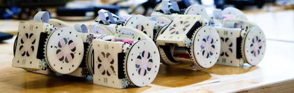 Modlab Modular Manipulator ModLab’s SMORES-EP Modular Robots Can Alter Their Environment to ...