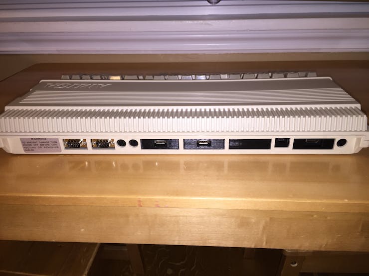 Fitting a Raspberry Pi into an Amiga 500 without Modifying the