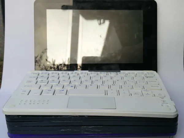 PiMac? Build Your Own Mini Raspberry Pi Laptop - Hackster.io