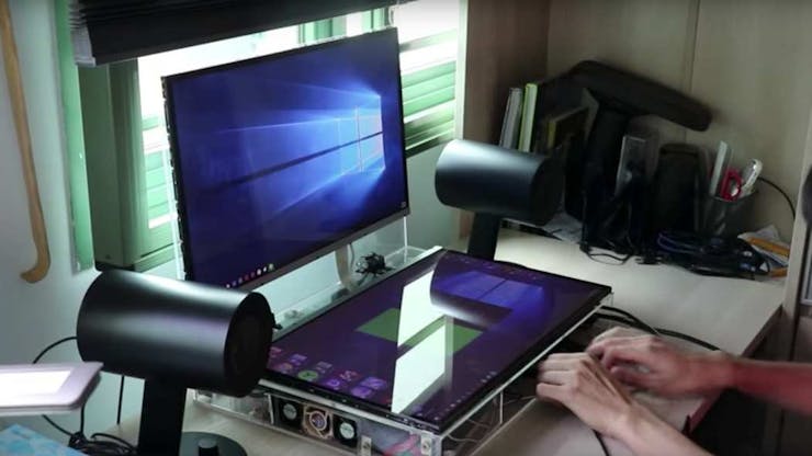 This Dual Screen Laptop Proves That Sometimes Ambition Overwhelms Practicality Hackster Io