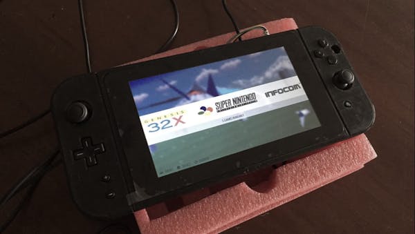 Homemade Nintendo Switch Built on a Raspberry Pi and RetroPie