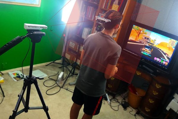 More Immersive Gaming with This DIY Motion Control Rig - Hackster.io