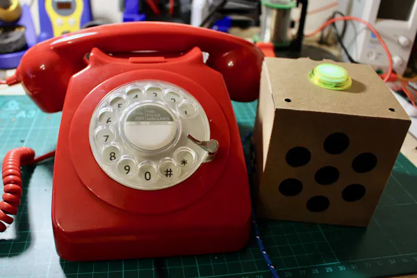 Machine Learning and a Raspberry Pi Inside a Classic 1970’s GPO ...