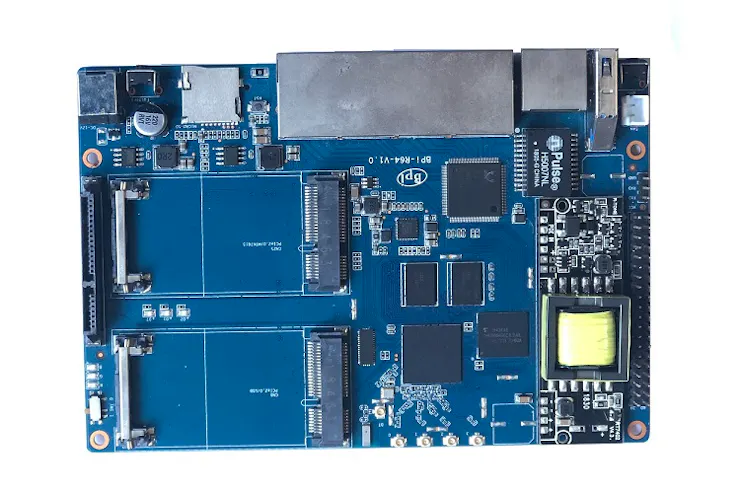 Banana Pi BPI-R64 Open Source Router with MTK MT7622 - Hackster.io
