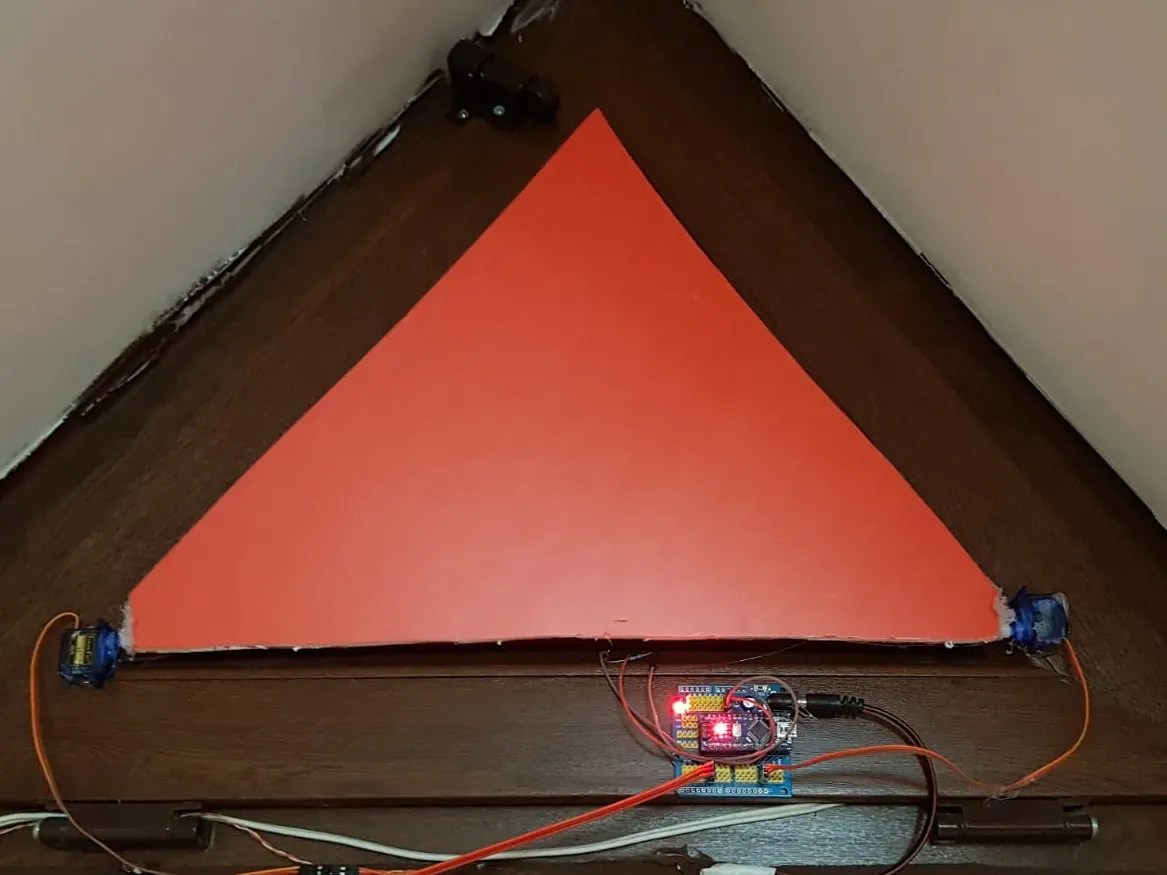 Auto Day/Night Window Blind - Hackster.io