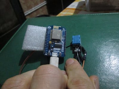 Webserver with NodeMCU/ESP8266 and DHT11