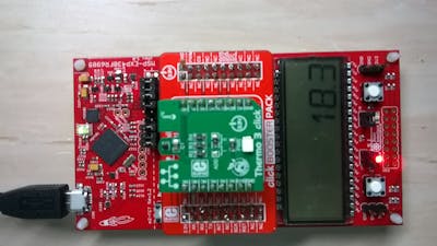 Launchpad FR6989 with Mikroe Thermo click