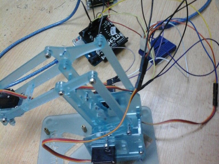 Control Robot Arm with your Android Phone