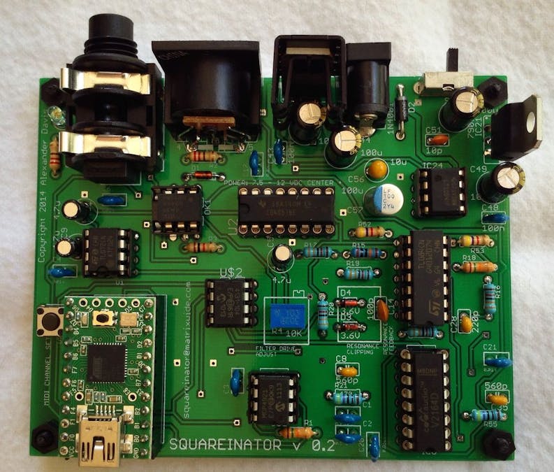 Squareinator - A SN76489 Monosynth