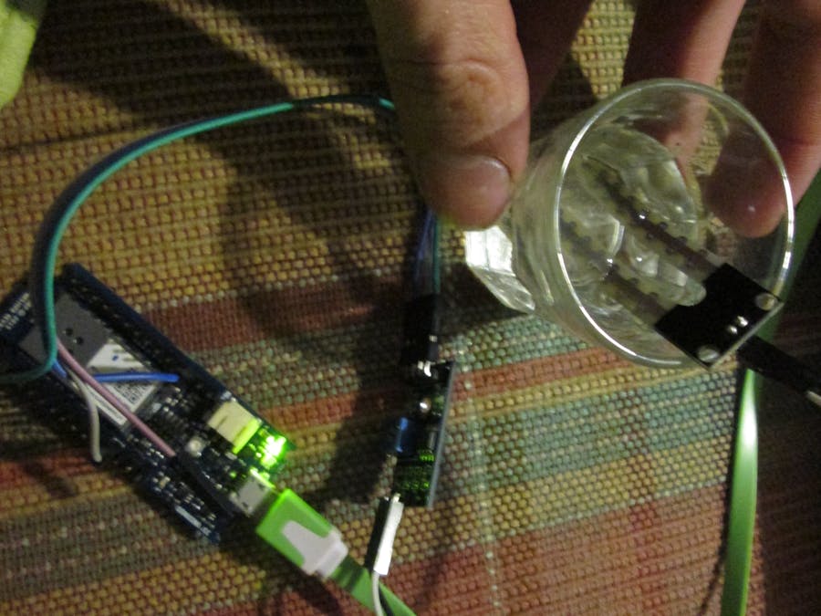 Using the YL-39 + YL-69 Soil Humidity Sensor with Arduino