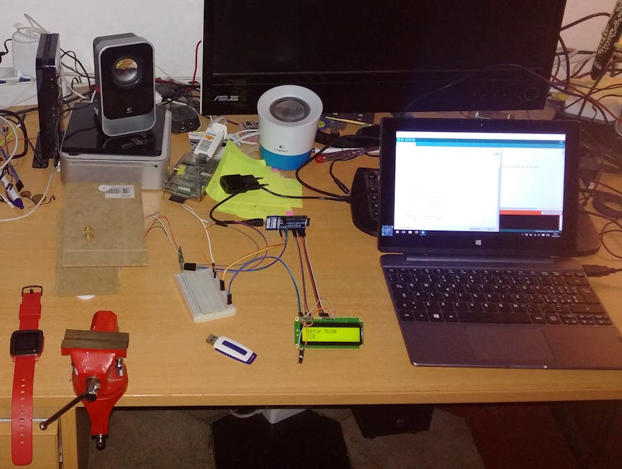 Smart Plastic Container