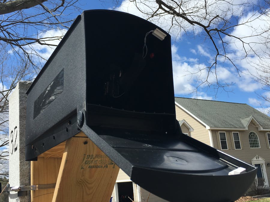 My Mailbox Can Text!