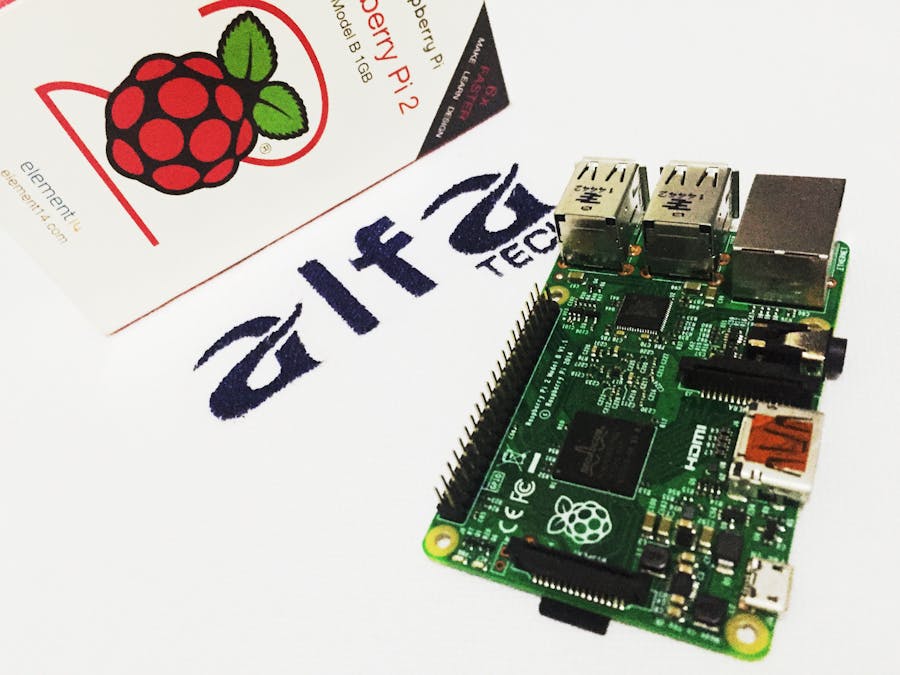 Raspberry Pi 2B + Windows 10 IoT + Taurus IoT Platform