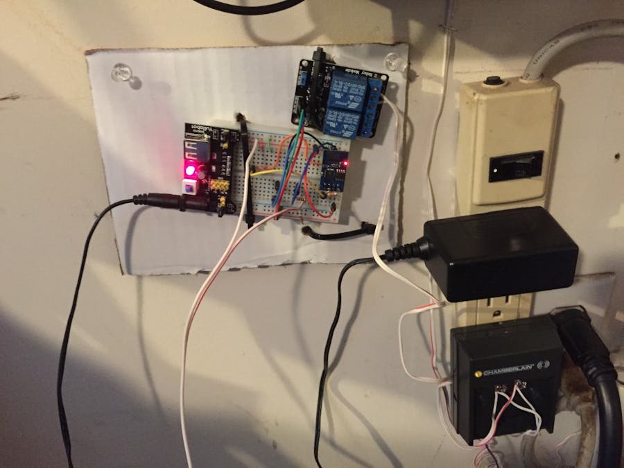 ESP8266 Wifi Smart Garage Door