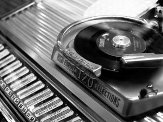 Design 02: Group Brainstorm