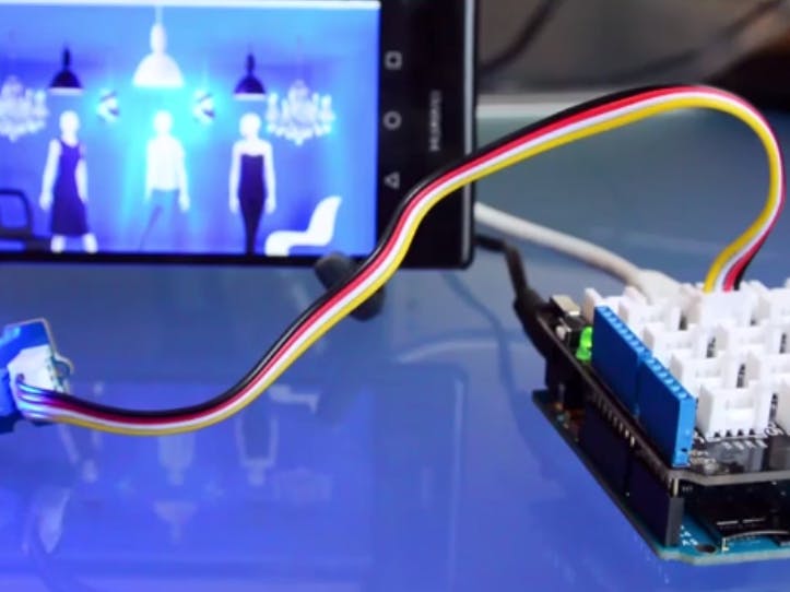 A Smart Shop Window Experiment with Arduino 