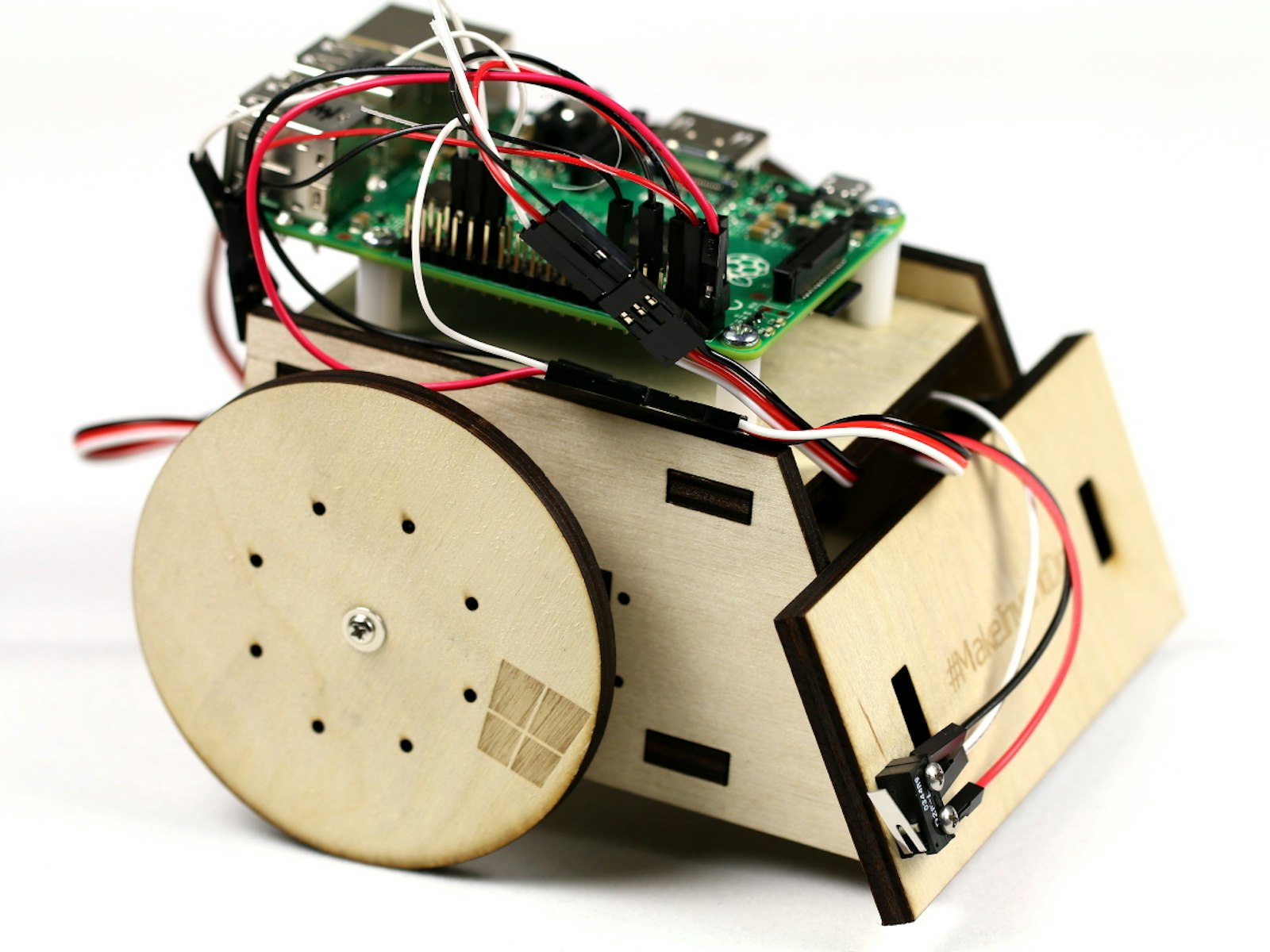 Robot kit Windows 10 Raspberry Pi 2