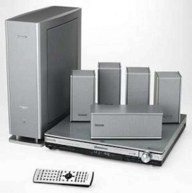 Panasonic SA-HT700 5.1 DVD system