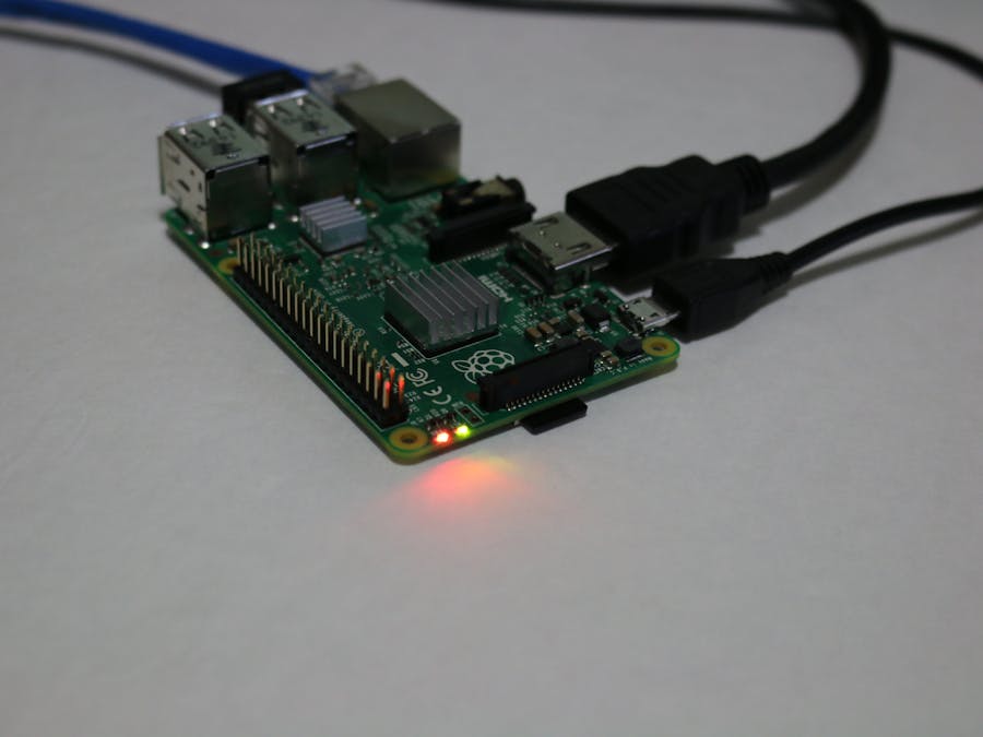 Using the Raspberry Pi 2 LEDs for Device Status
