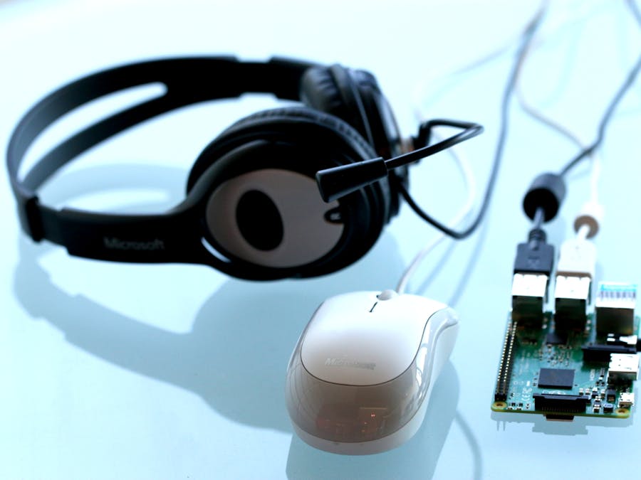 Audio Recorder App on Windows 10 IoT Core