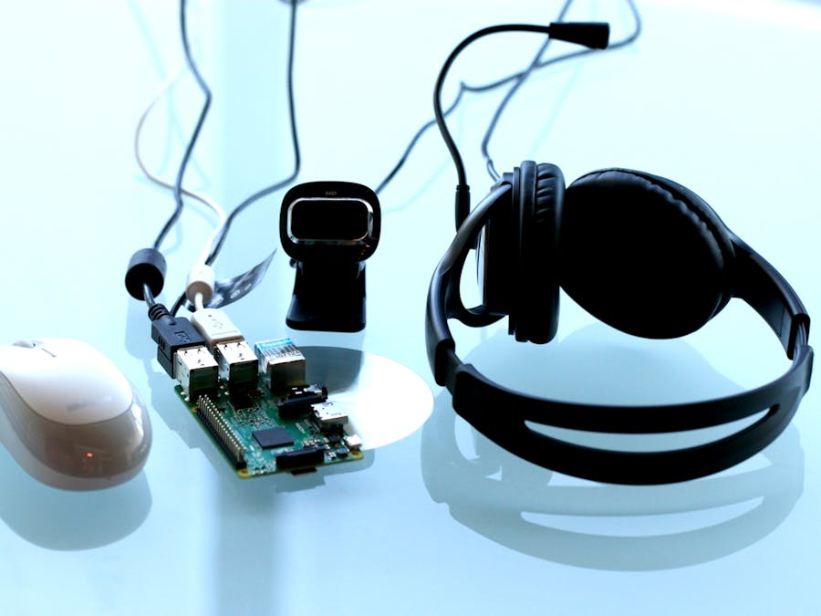 Video Recorder App on Windows 10 IoT Core