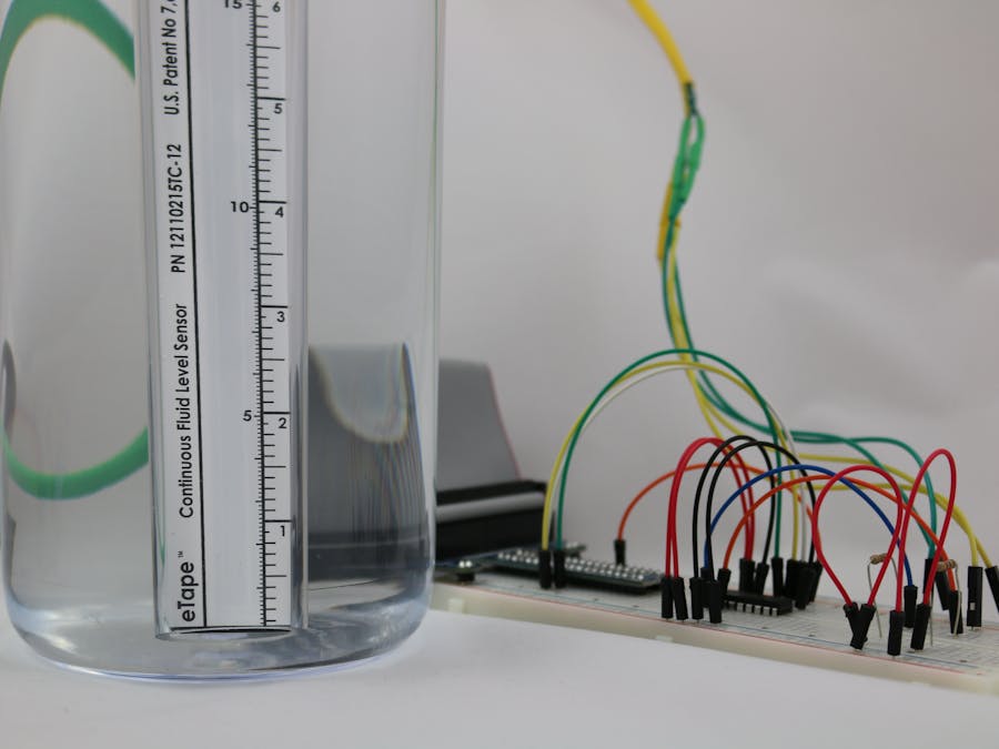 eTape Liquid Level Sensor on MCP3008