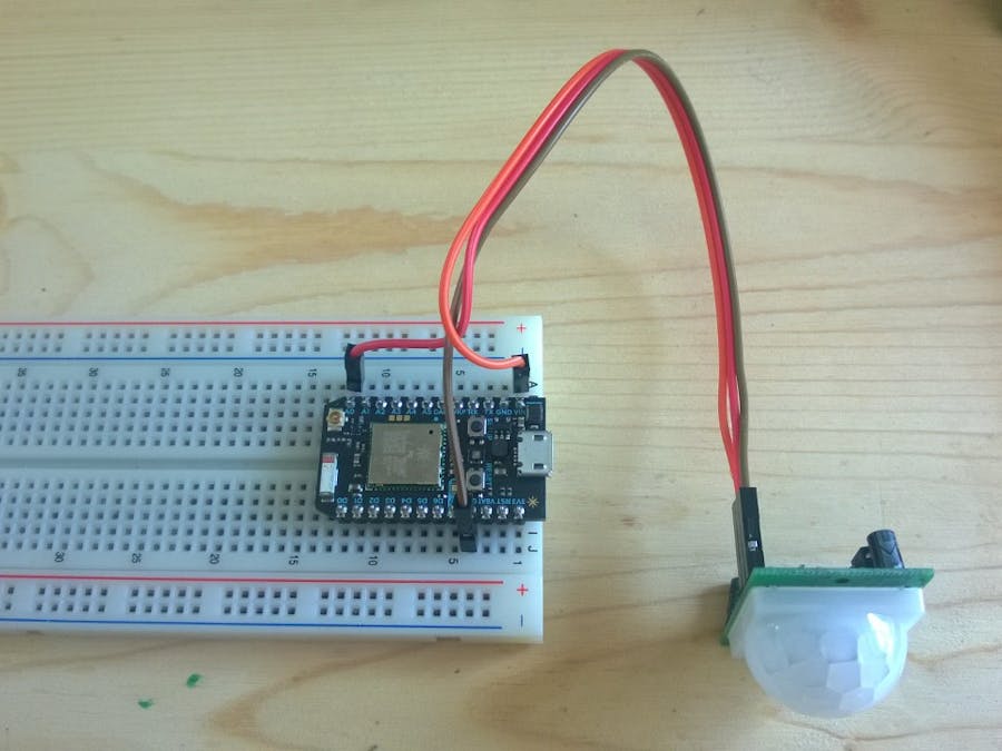 PIR Sensor with a Photon, Particle Cloud, and a UWA