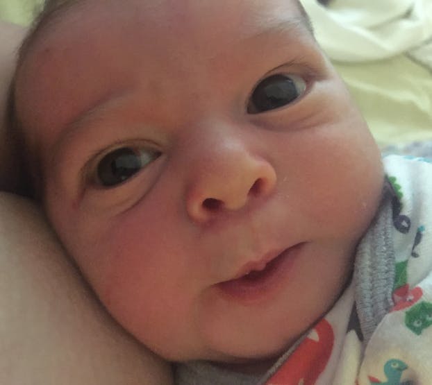 1-week old baby Robert is happy with the Baby NAP